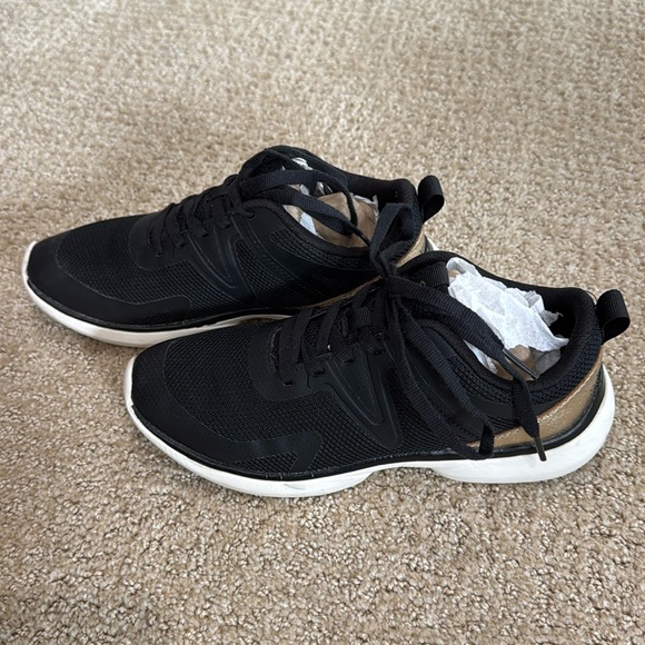 Vionic leyo sneaker - Picture 3 of 13